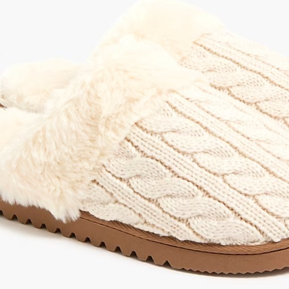 J. Crew Factory Cable-knit scuff slippers- NEW - Picture 5 of 6